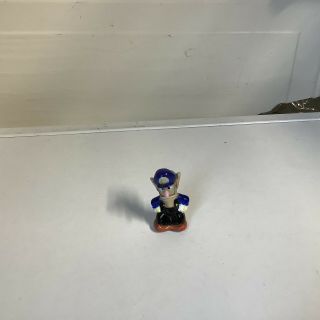 2005 Tomy Nintendo Mario World Waluigi Figure 1.  5” Finger Puppet Rare