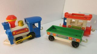 Vintage 1986 Fisher Price Little People Express Train Engine 2581 T2893