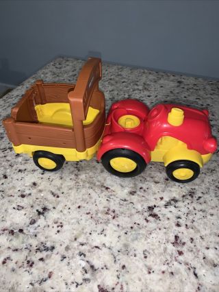 2011 FISHER PRICE LITTLE PEOPLE TOW & PULL TRACTOR AND WAGON With Sounds 3