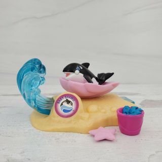 Kenner Littlest Pet Shop Sea World Baby Shamu With Seashell Cradle