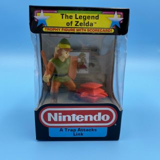 A Trap Attacks Link - The Legend Of Zelda Trophy Figure,  Nintendo