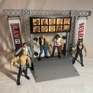 Vintage 1999 Jakks Wwe Wwf Titan Tron Live Entrance Stage With 5 Wrestlers