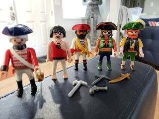 Playmobil Set Of 4 Pirate Figures With Weapons And 1 Red Coat With Sword