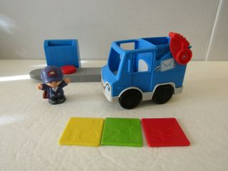 2016 Fisher Price Little People Post Office Mail Man Mail Truck Set Complete