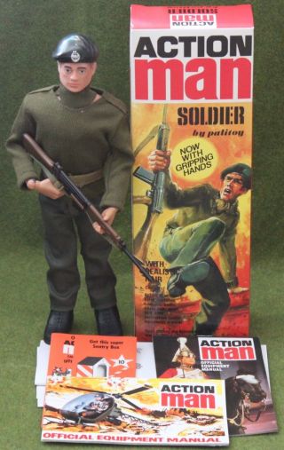 Vintage Action Man 40th Anniversary Flocked Hair Soldier Gripping Hands B Boxed