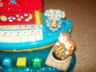 VTech Little Smart Land ' n Sea Jamboree Musical Piano plays 8 songs 4 letters 2