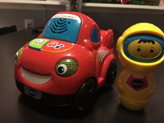 Vtech Move And Zoom Racer W/ Rattle & Shake Race Car Driver Dexterity Toy (s)