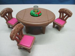 Fisher Price Loving Family Dining Room Table & Chairs,  Christmas Ring,  Lights Up