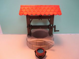 Playmobil Structure Water Well W/ Gray Base,  Brown Winch,  Red Roof,  Bucket