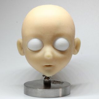 silicone head with eyes for stop motion puppet with socket joints inside 3