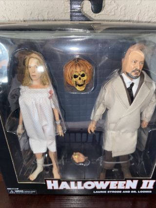 NECA Halloween II Laurie Strode & Dr.  Loomis 8 