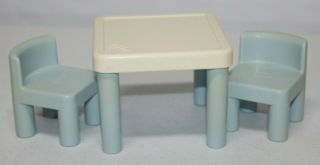 Vintage Little Tikes Dollhouse Size Blue Kitchen Table & 2 Blue Kitchen Chairs