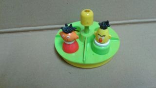 Fisher Price Burt And Ernie Sesame St With Spinner