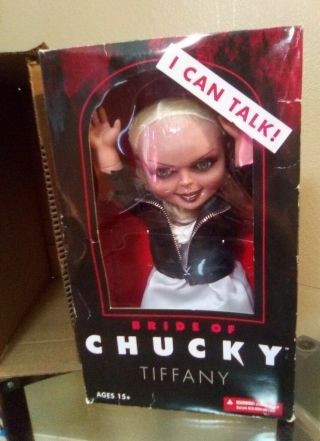 Mezco - Bride Of Chucky - Tiffany Talking 15 " Action Figure Doll