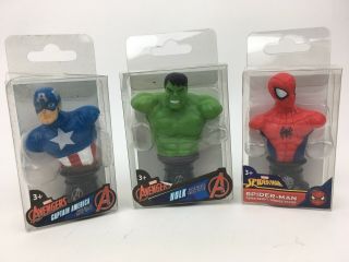 Marvel/ Avengers• Spider - Man - Hulk& Captain America• Mini Bust Paper Weight•