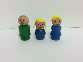 Vintage Fisher Price Little People Wooden Family Dad Mom Girl Figures