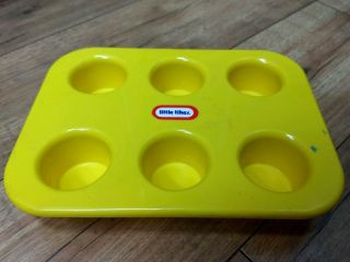 Vintage Little Tikes Muffin Pan Yellow Plastic Cupcake Holder Kitchen Accessory