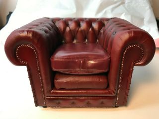1/6 scale vinyl red sofa chair for action figures,  removable pillow 2