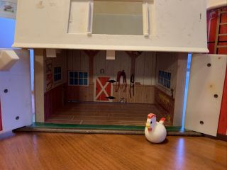 Vintage Fisher - Price Little People Farm/Barn/Silo.  One Chicken Character. 2