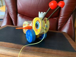 Antique/ Vintage Fisher Price 444 Queen Buzzy Bee Pull Toy - Cute