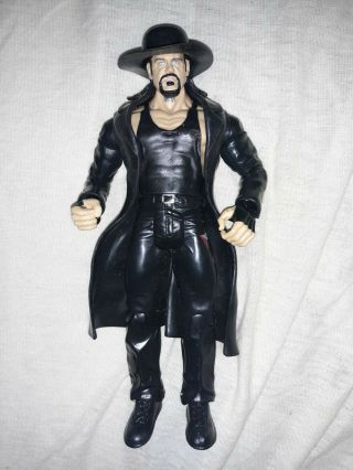 Undertaker Deadman 2003 Wwe Jakks Pacific Wrestling Figure W/ Hat Jacket Phenom