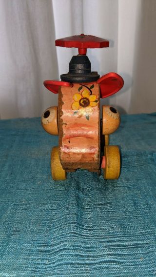 Vintage Fisher Price pull toy wood Pinky Pig 695 farm barn wheels red umbrella 2
