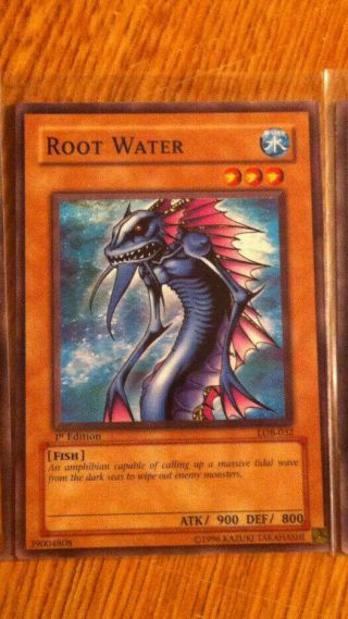 Yugioh 1st Edition Lob - 032 " Root Water " Nmint -