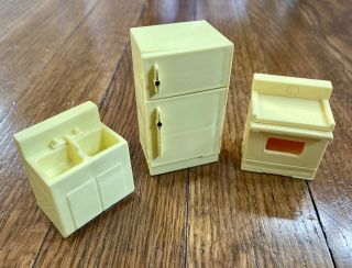 Little People Fisher - Price Yellow Kitchen Set Oven Double Sink Refrigerator