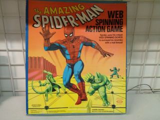 Vintage 1979 Ideal The Spider - Man Web Spinning Action Board Game