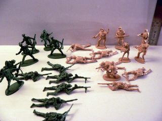 Military Assault Plastic Toy Soldiers 2 " 5cm High War Games Army