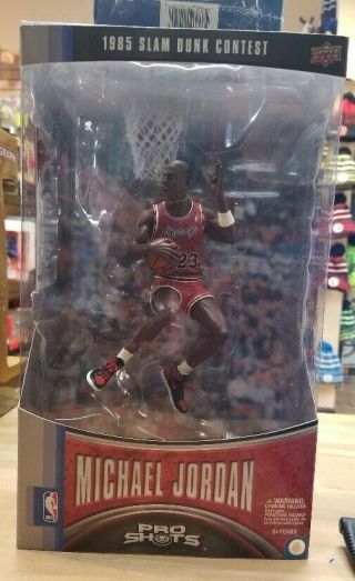 Chicago Bulls Upper Deck Figure Michael Jordan 1985 Slam Dunk Contest Pro Shots