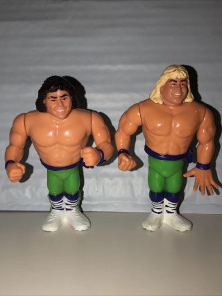 The Rockers Wwf Hasbro Shawn Michaels Marty Jannetty Wrestling Action Figures