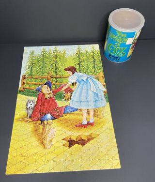 Vtg The Wizard Of Oz Dorothy & Scarecrow Can Jigsaw Puzzle Complete 1975