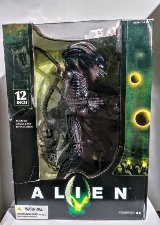 2004 Mcfarlane Toys - Alien 12 Inch Action Figure