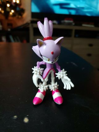 Jazwares Blaze The Cat 3 Inch Figure Toy Sonic The Hedgehog Missing Tail