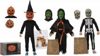 Neca Halloween Iii :season Of The Witch Silver Shamrock Trick Or Treaters 3 Pack