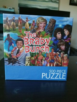 The Brady Bunch Hawaii Bound 500 Piece Jigsaw Puzzle 18 " X 24 " 500pc