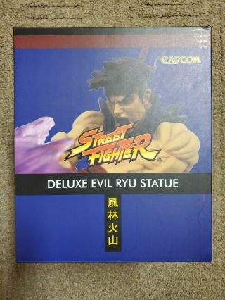 Capcom Street Fighter Deluxe Evil Ryu Statue