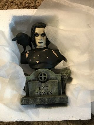The Crow Resin Bust Dynamic Forces Limited Edition 0024 Of 1994 Distressed Box