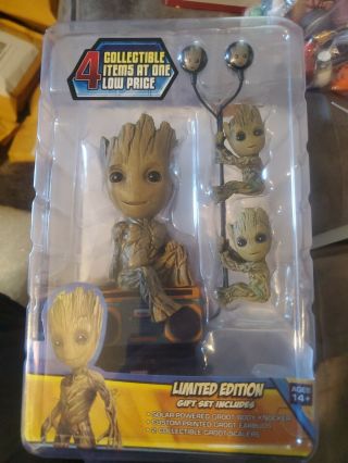 Neca Guardians Of The Galaxy 2 Limited Edition Kid Groot Gift Set