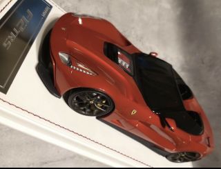 1/18 Davis Giovanni Ferrari F12 Trs F1 Metallic Red N Mr Bbr Minichamps Autoart