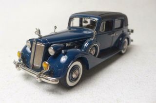 Motor City Usa - Mc - 78 - 1937 Packard Formal Sedan.  Blue.  1:43.