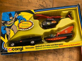 1979 Vintage Corgi Toys Batman Batmobile With Batboat,  Batcopter Gift Set 40
