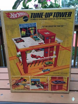 Vintage 1969 Mattel Hot Wheels Tune Up Tower Complete Never Assembled Redlines