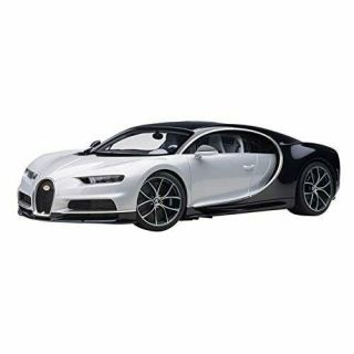 Autoart 1/12 Bugatti Chiron 2017 Metallic White Dark Blue 12112 W/tracking