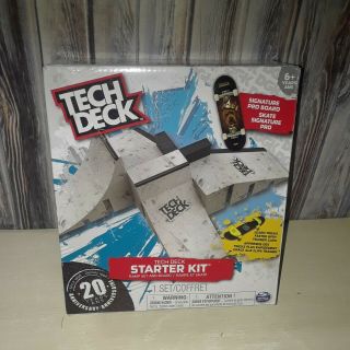 Tech Deck Starter Kit Ramp Set W/ Exclusive Board & Trainer 3 Clips 99 Complete