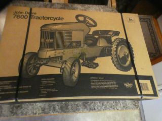 1995 John Deere 7600 Pedal Tractor - - - - - Nib - - - Made In Usa
