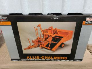 Allis Chalmers " 60 " All - Crop Harvester Resin Speccast Sct253 1:16 Scale Nib