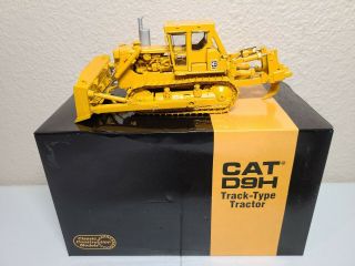 Caterpillar Cat D9h Dozer W/ Metal Tracks - Ccm 1:48 Scale Diecast Model