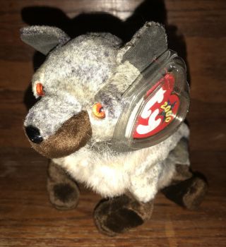 2000 Vintage Ty Beanie Baby - 7” Howl The Wolf - With Tags Retired